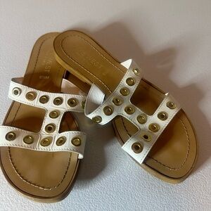 Nine West white and gold sandals size 6.5